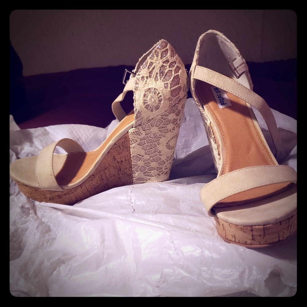 Beautiful cream wedges with a little sparkle